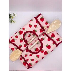 Casserole Carrier w Wooden Spoons Homespun Strawberries For 9x13 or 8x8 Pan